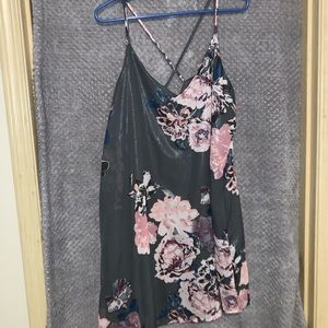 Cross Back Floral Shift Dress